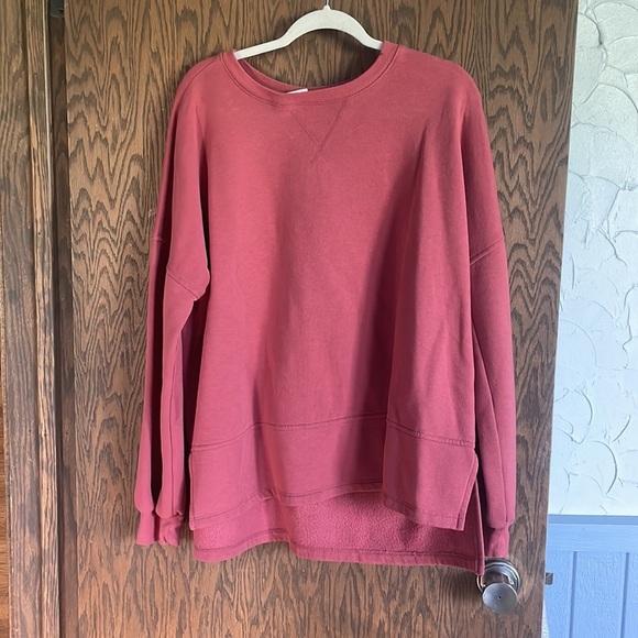 Universal Thread Mauve Crew Neck - Picture 1 of 5